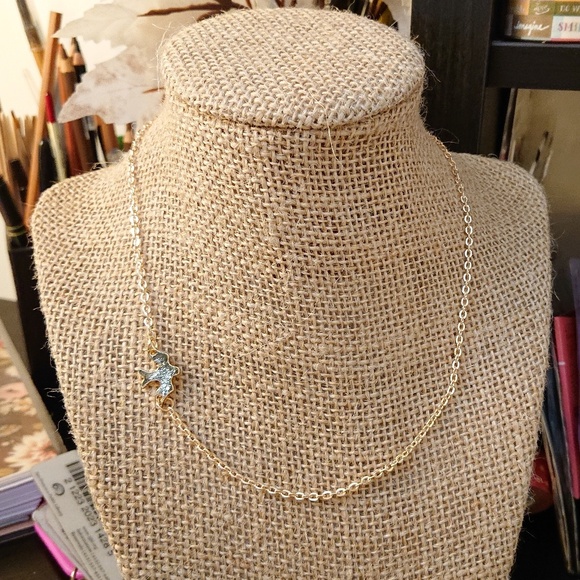 Boutique Elegant Bird Choker Necklace - Picture 7 of 7